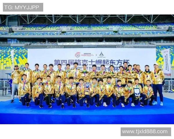 上海足球队在联合会杯中的耐力表现分析与点评 上海足球队在联合会杯中的耐力表现分析与点评